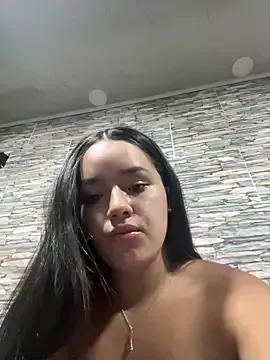 Freechat Luciaparker03 on StripChat