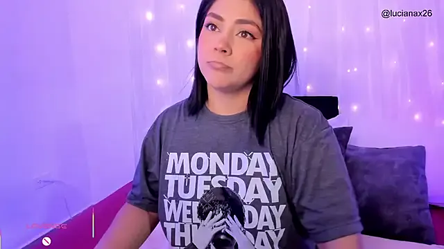 lucy26_ on StripChat