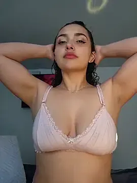 Lucy_Marin on StripChat