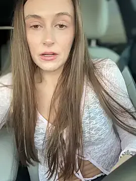 lunagirl13 on StripChat