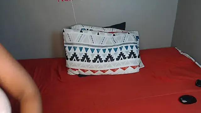 StripChat Lunalee is Freechat Lunalee — help me to buy phone