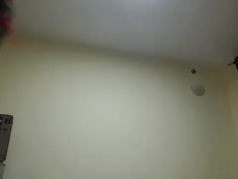 Offline LunaPetal on StripChat