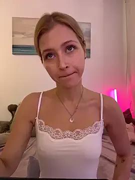 StripChat LunaRase is Freechat LunaRase — hands on a bra