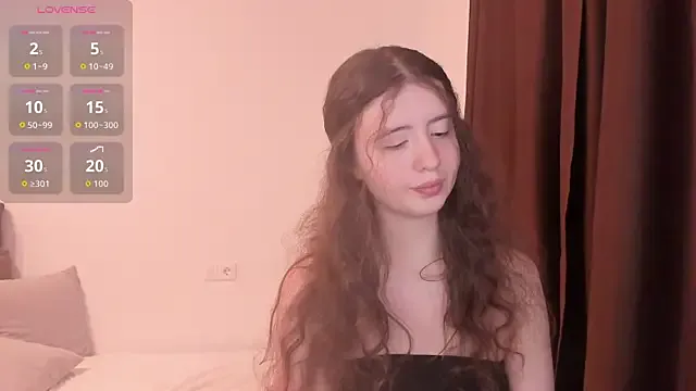 LustyDoll_ on StripChat