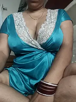 Madhavi_mishra on StripChat