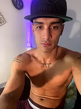 Freechat Maicol_xxxx on StripChat