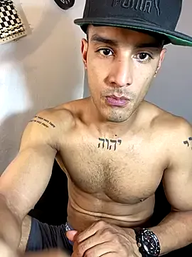 Freechat Maicol_xxxx on StripChat