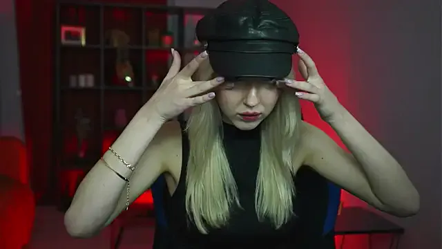 MaoqiBeverly — Hair brushing show! Do you like my hair?