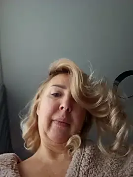 MariaRichi_ on StripChat