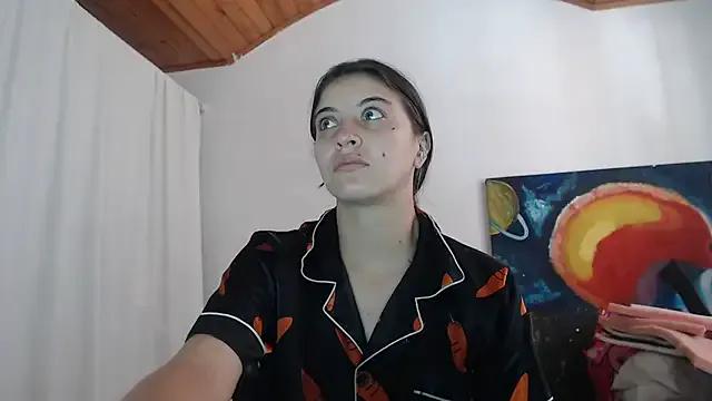 mariecam420 — Help me and my cats