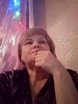 Freechat MarisTi on StripChat