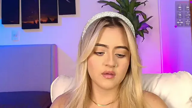 Freechat MaryMoon_ on StripChat