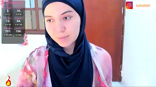 Freechat MatchedEyebrow on StripChat