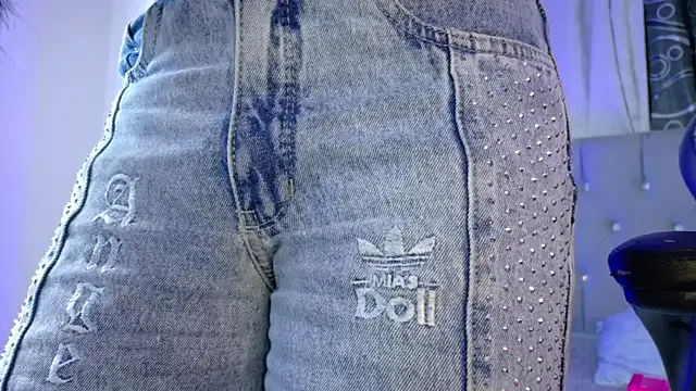 meggan_77 on StripChat