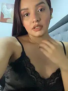 Freechat Melanyprada on StripChat