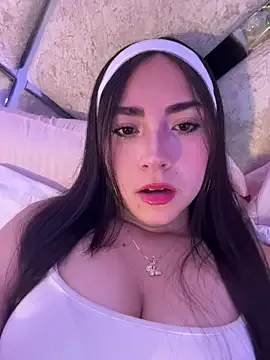 Melody_04 on StripChat