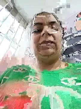 Freechat Mia-Glow on StripChat