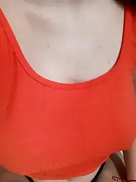 Freechat miamia21 on StripChat