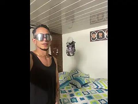 Mike_and_Rayan — KISSES HOTS   