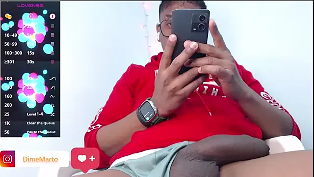 Freechat mike_black_22 on StripChat