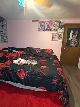 StripChat Milfshortcakes is Freechat Milfshortcakes — Going to get some d tonight