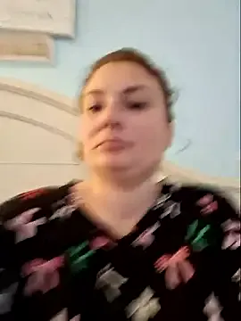 Freechat MilfyMrsRobinson on StripChat