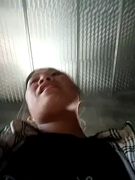 Freechat Min2589 on StripChat