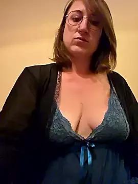 Freechat minierose on StripChat