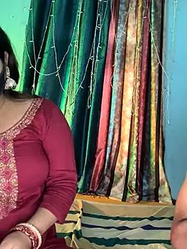 Freechat Mis_malika2 on StripChat