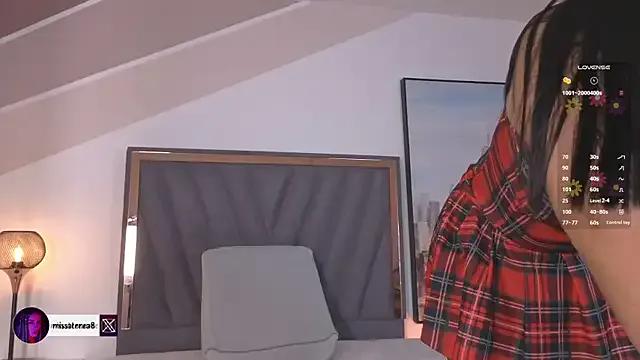 missatenea on StripChat 