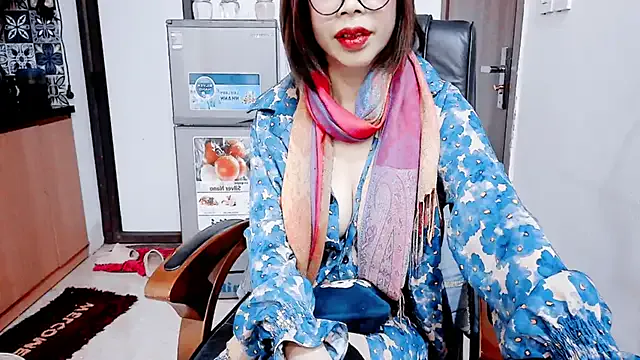 Freechat Miu-Le on StripChat