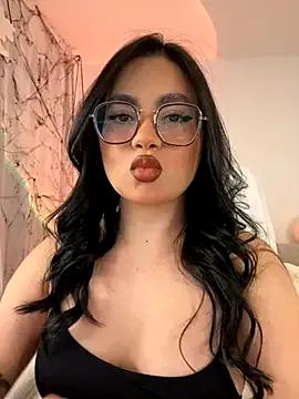 Freechat montmariana on StripChat