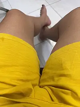 Mores1_Squirt on StripChat