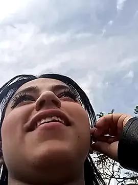 Naomy_Gomez_ —  shh Flash tits In public 