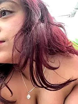 Freechat NaughtyNinnaXXX on StripChat