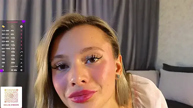 NaughtySeraphine on StripChat