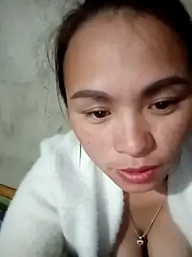 ngaytho004 on StripChat
