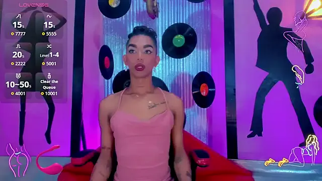 nickyminach_ on StripChat