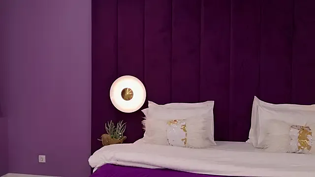 Freechat NoraHaynes on StripChat