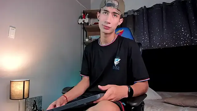 NovaaWheler on StripChat