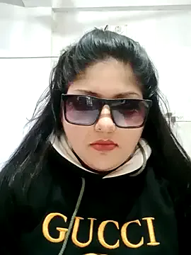 Nusrat-N on StripChat