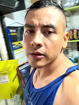 Paul22cm- on StripChat