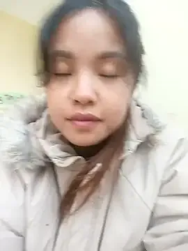 Pretty-haert on StripChat