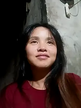 Pretty-haert on StripChat