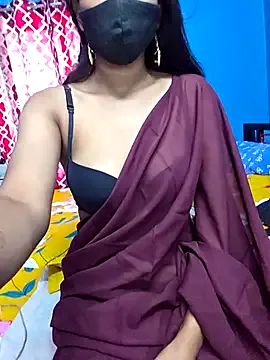 Priya_04 on StripChat