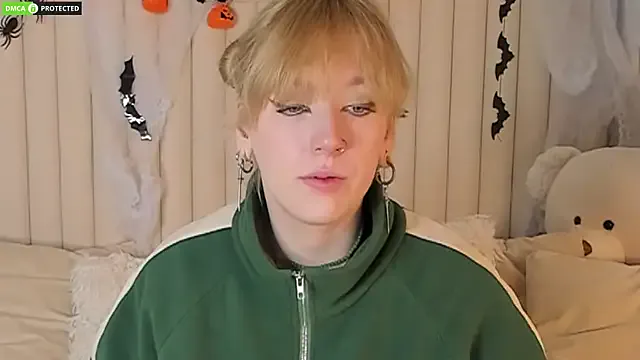 RachelCart on StripChat