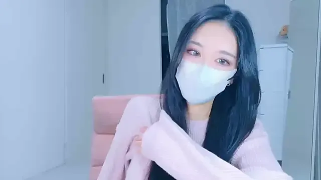 ramuchan_desu on StripChat