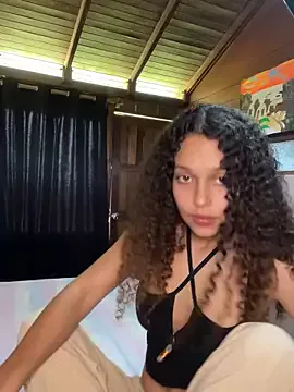 Freechat Rati_Curly on StripChat