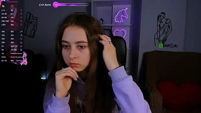 rebecca_smile on StripChat 