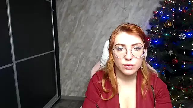 Reginasmilee on StripChat